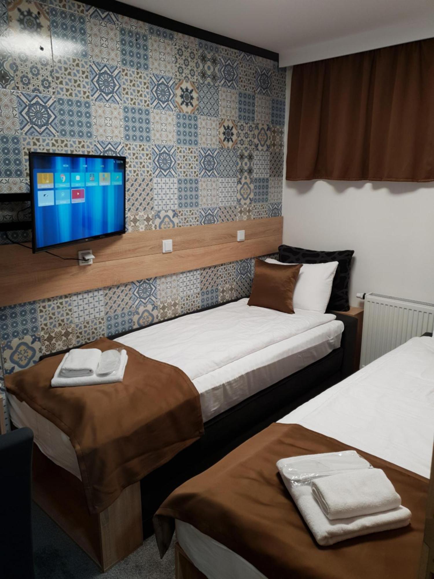 Apart Hotel Family Saraievo Quarto foto