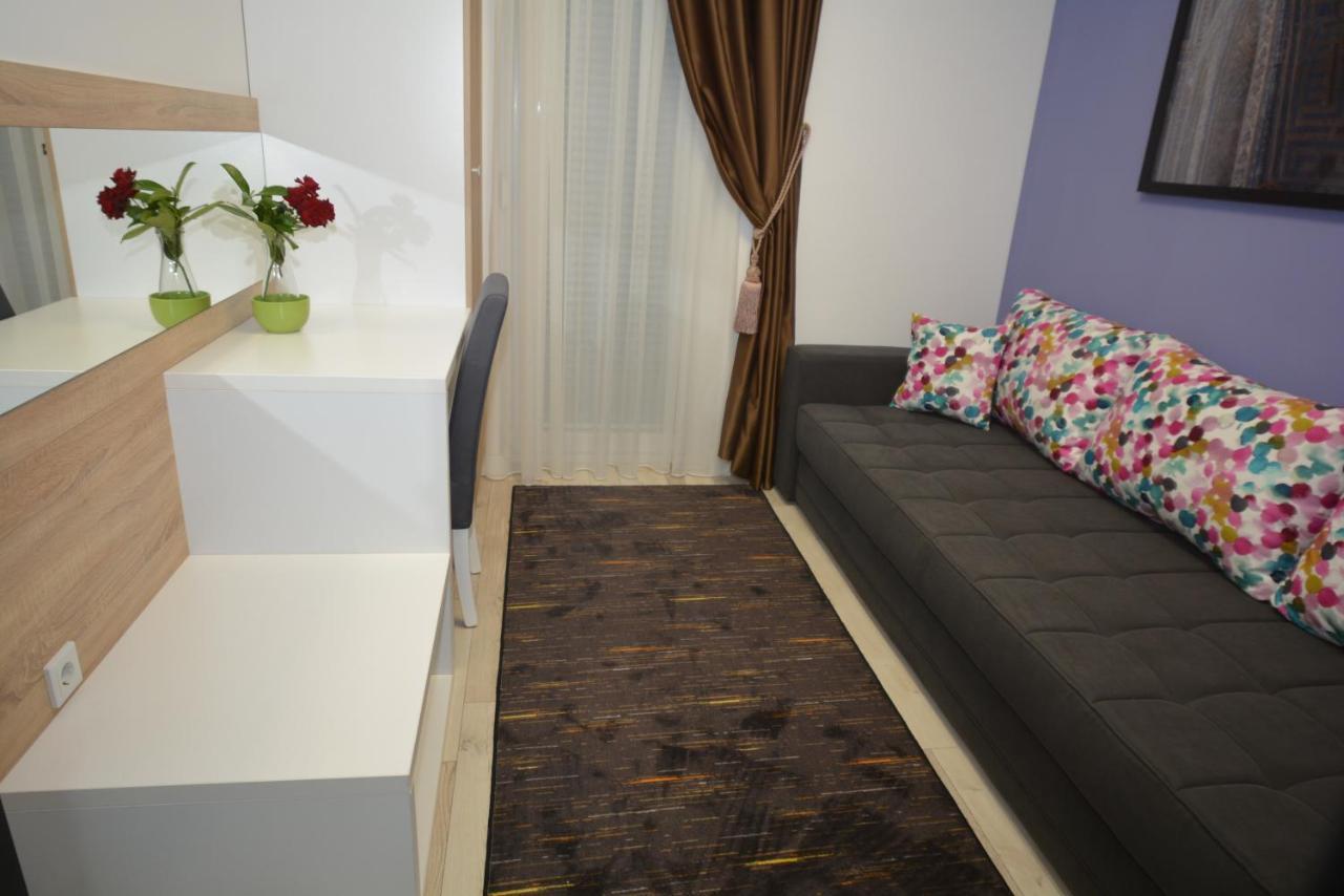 Apart Hotel Family Saraievo Exterior foto