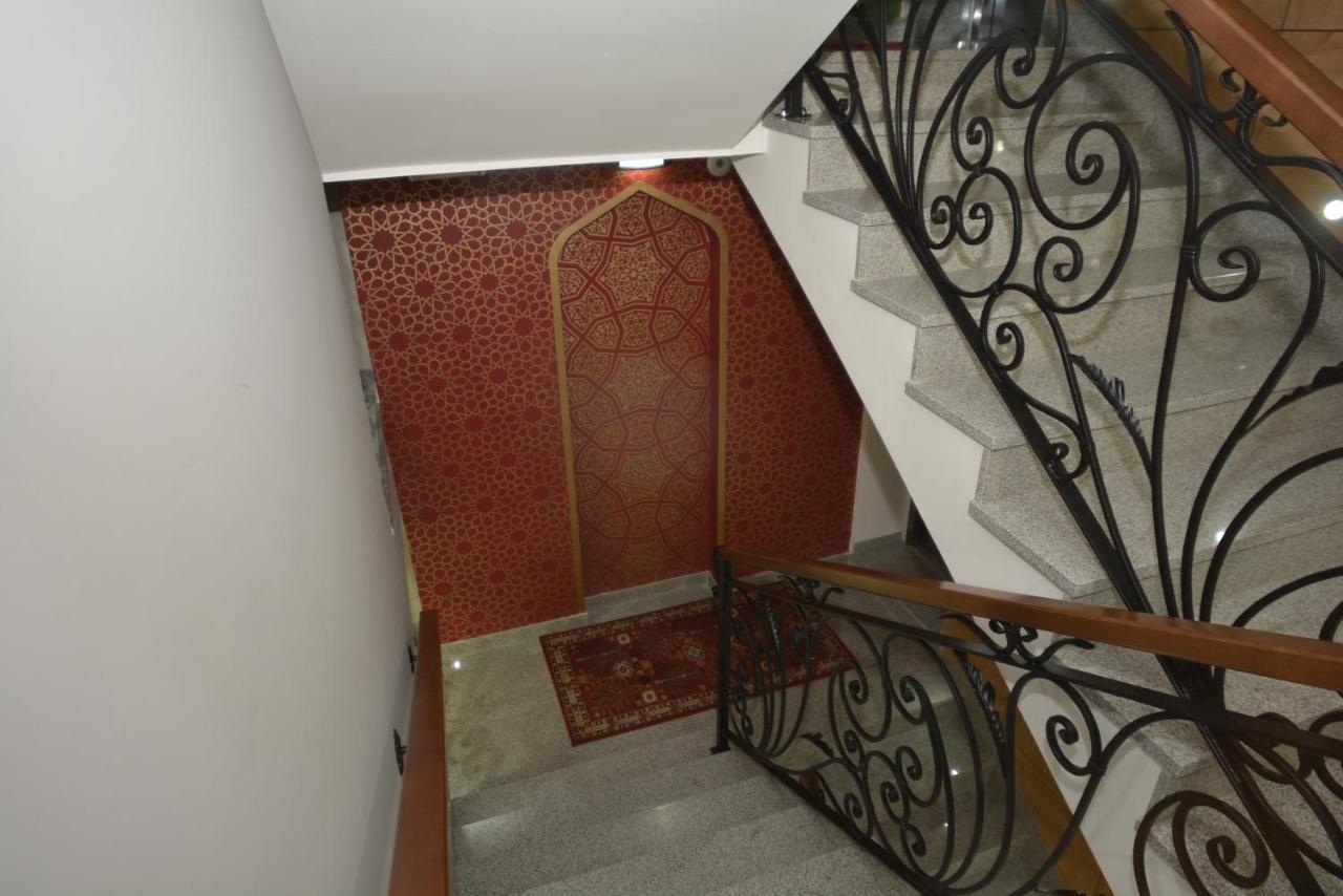 Apart Hotel Family Saraievo Exterior foto